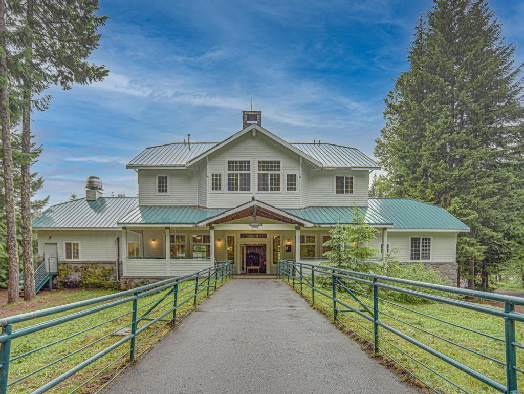 The Chinook Lodge At Government Camp Exterior photo