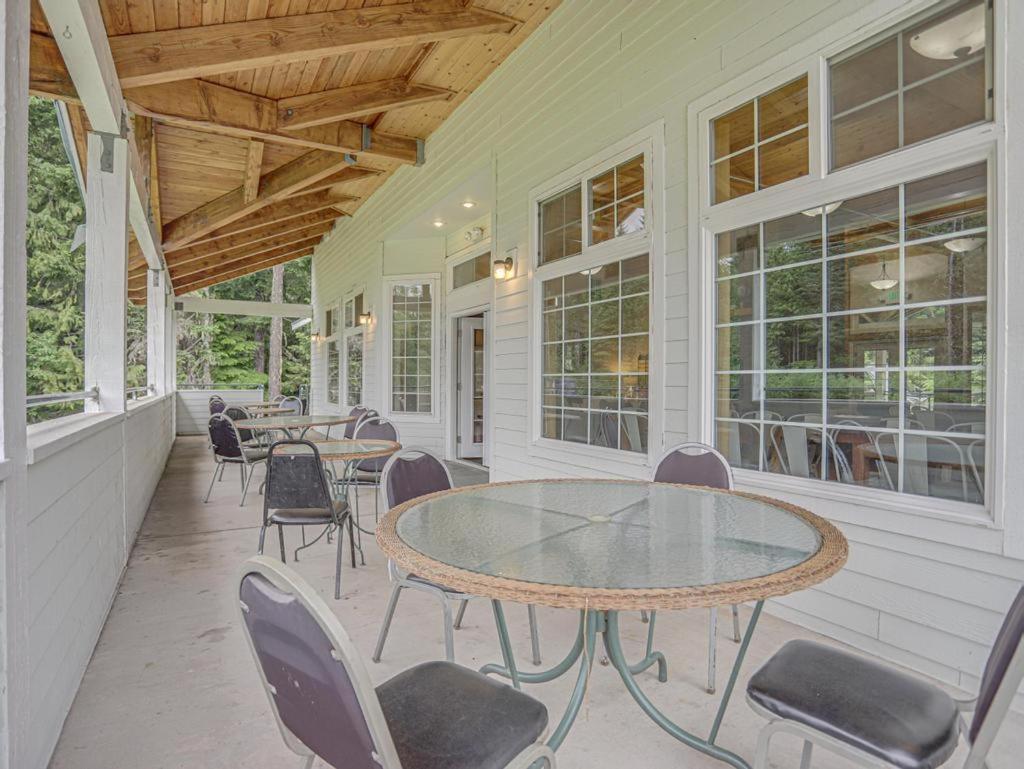 The Chinook Lodge At Government Camp Exterior photo